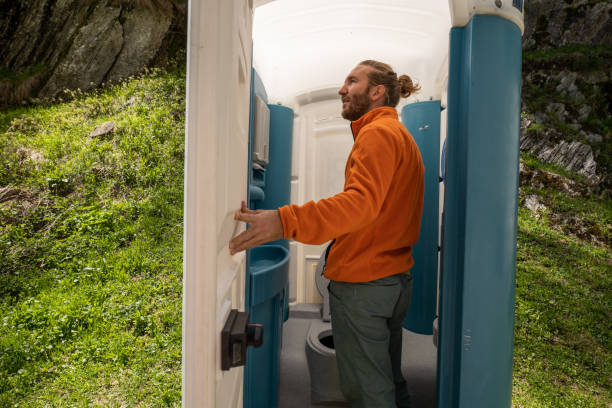 Best Affordable portable toilet rental  in Elkhart, IN